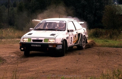 Didier Auriol - Bernard Occelli
38º 1000 Lakes Rally 1988. Ford Sierra RS Cosworth (D372 TAR). Clasificado 3º.

Del 26 al 28 de Agosto, Jyväskylä, Finlandia.
Superficie: tierra.

El Rally tenia un total de 1445.95 km de los que 496.32 km divididos en 39 tramos, eran especiales.

Se inscribieron 200 equipos, tomaron la salida 195, finalizaron 84.

© Istvan Keller
@
Palabras clave: Didier_Auriol;Ford;Sierra;RS;Cosworth;Finlandia;1988;