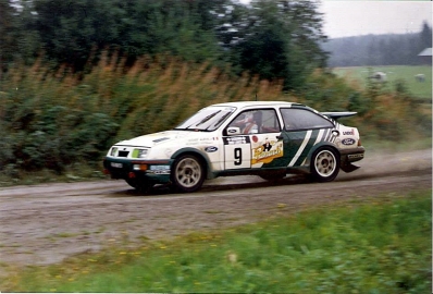 Didier Auriol - Bernard Occelli
38º 1000 Lakes Rally 1988. Ford Sierra RS Cosworth (D372 TAR). Clasificado 3º.

Del 26 al 28 de Agosto, Jyväskylä, Finlandia.
Superficie: tierra.

El Rally tenia un total de 1445.95 km de los que 496.32 km divididos en 39 tramos, eran especiales.

Se inscribieron 200 equipos, tomaron la salida 195, finalizaron 84.@
Palabras clave: Didier_Auriol;Ford;Sierra;RS;Cosworth;Finlandia;1988;
