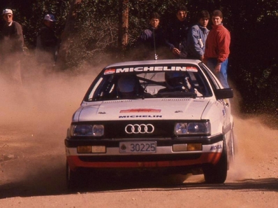 Paola De Martini - Umberta Gibellini
24º Rallye Catalunya-Costa Brava 1988. Audi Coupé Quattro. Clasificada 4ª.

Del 12 al 13 de Febrero, Lloret de Mar, Girona, Catalunya, España
Superficie: asfalto - tierra.

El Rally tenia 416.35 km cronometrados divididos en 26 tramos.

Tomaron la salida 110 equipos, finalizaron 42.@
Palabras clave: ;Audi;Coupe;Quattro;Catalunya;Costa_Brava;1988;mujeres;Womens;Spain;España