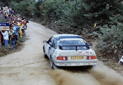 Carlos Sainz Cenamor - Luís Rodríguez Moya
30º Rallye Sanremo - Rallye d'Italia 1988. Ford Sierra RS Cosworth, (D373 TAR). Clasificado 5º.

Del 10 al 14 de Octubre, Sanremo, Liguria, Imperia, Italia.
Superficie: asfalto - tierra.

El Rally tenia un total de 2453.87 km de los que 564.96 Km divididos en 43 tramos eran especiales (4 de ellos fueron cancelados SS6 Superspeciale 2 de 2.18 Km, SS11 Tignai de 12.17 Km, SS13 Lanzo 2 de 6.38 Km y SS38 Angua 2 de 12.37 Km).

Se inscribieron 124 equipos, tomaron la salida 124, finalizaron 55.

Foto 2 de 2
@
Palabras clave: ;Luis_Moya;Ford;Sierra;Cosworth;Sanremo;Italia;1988