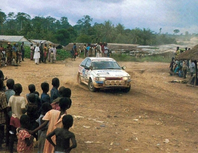 Didier Monin - Eddy Chevaillier
20º Marlboro Cote d'Ivoire Rallye 1988. Mazda 323 4WD (B32 M 8). Clasificado 6º.

Del 20 al 24 de Septiembre, Abidjan.
Superficie: tierra.

El Rallye tenia un total de 3371.58 km.

Se inscribieron 38 equipos, tomaron la salida 38, finalizaron 10.@
Palabras clave: Mazda;4WD;Costa_Marfil;1988