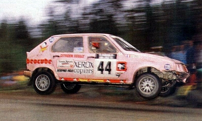 Laurent Battut - Patrick Therry
38º 1000 Lakes Rally 1988. Citröen Visa 1000 Pistes. Clasificado 17º.

Del 26 al 28 de Agosto, Jyväskylä, Finlandia.
Superficie: tierra.

El Rally tenia un total de 1445.95 km de los que 496.32 km divididos en 39 tramos, eran especiales.

Se inscribieron 200 equipos, tomaron la salida 195, finalizaron 84.@
Palabras clave: Citroen;Visa;Finlandia;1988;