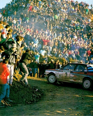 Markku Alen -  Ilkka Kivimaki
23º Rallye de Portugal Vinho do Porto 1989. Lancia Delta Integrale. Clasificado 2º.

Del 28 de Febrero al 4 de Marzo, Estoril, Portugal.
Superficie: asfalto - tierra.

El Rally tenia un total de 2153.02 km de los que 576.88 km divididos en 38 tramos eran especiales, (una de ellas fue cancelada SS18 Ponte de Lima de 16.80 Km).

Tomaron la salida 93 equipos, finalizaron 38.@
Palabras clave: Markku_Alen;Lancia;Delta;Integrale;Portugal;1989