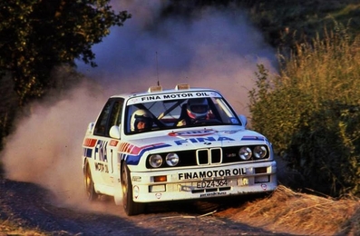 Marc Duez - Alain Lopes
25º 24 Heures d'Ypres 1989. BMW M3. Clasificado 2º.
Tomaron la salida 144 equipos, finalizaron 46.@
Palabras clave: ;BMW;Ypres;1989