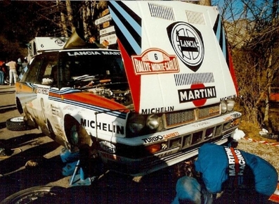 Asistencia del Equipo Martini Lancia en el 57º Rallye Automobile de Monte-Carlo 1989
En el Lancia Delta Integrale (TO 70780L) de Didier Auriol - Bernard Occelli, Clasificado 2º.

Del 21 al 26 de Enero, Monte-Carlo.
Superficie: asfalto - nieve.

El Rally tenia un total de 2872.82 km, de los que 613.25 km, divididos en 24 tramos, eran especiales.

Tomaron la salida 172 equipos, finalizaron 83.@
Palabras clave: Didier_Auriol;Lancia;Delta;Integrale;Montecarlo;1989;Asistencias