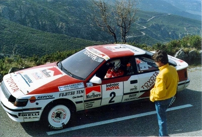 Juha Kankkunen - Juha Piironen
33º Tour de Corse - Rallye de France 1989. Toyota Celica GT-4 -ST165- (K-AM 6009). Clasificado 3º.

Del 23 al 26 de Abril, Ajaccio, Córcega, Francia.
Superficie: asfalto.

El Rally tenia un total de 1439.85 km de los que 628.71 km divididos en 33 tramos eran especiales.

Se inscribieron 85 equipos, tomaron la salida 79, finalizaron 39.@
Palabras clave: ;Juha_Piironen;Corse;Corcega;Toyota;Celica;ST165;1989