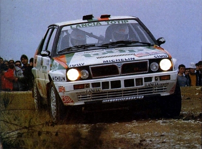 Alex Fiorio - Luigi Pirollo
23º Rallye de Portugal Vinho do Porto 1989. Lancia Delta Integrale. Clasificado 3º.

Del 28 de Febrero al 4 de Marzo, Estoril, Portugal.
Superficie: asfalto - tierra.

El Rally tenia un total de 2153.02 km de los que 576.88 km divididos en 38 tramos eran especiales, (una de ellas fue cancelada SS18 Ponte de Lima de 16.80 Km).

Tomaron la salida 93 equipos, finalizaron 38.@
Palabras clave: ;Lancia;Delta;Integrale;Portugal;1989