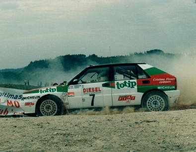 Dario Cerrato - Giuseppe Cerri
31º Rallye Sanremo - Rallye d'Italia 1989. Lancia Delta Integrale. Clasificado 4º.

Del 8 al 12 de Octubre, Sanremo, Liguria, Imperia, Italia.
Superficie: asfalto - tierra.

El Rally tenia un total de 2086.19 km de los que 544.20 km divididos en 34 tramos eran especiales.

Tomaron la salida 107 equipos, finalizaron 34.@
Palabras clave: Lancia;Delta;Integrale;Sanremo;1989