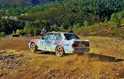 Marc Duez - Alain Lopès
23º Rallye de Portugal Vinho do Porto 1989. BMW M3 E30 (EDZ 4346). Clasificado 5º.

Del 28 de Febrero al 4 de Marzo, Estoril, Portugal.
Superficie: asfalto - tierra.

El Rally tenia un total de 2153.02 km de los que 576.88 km divididos en 38 tramos eran especiales, (una de ellas fue cancelada SS18 Ponte de Lima de 16.80 Km).

Tomaron la salida 93 equipos, finalizaron 38.@
Palabras clave: ;BMW;Portugal;1989