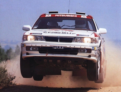 Ari Vatanen - Bruno Berglund
36º Acropolis Rally 1989. Mitsubishi Galant VR-4 (F280 MHJ). Abandonó por el turbo en SS23 Zaltsa 2 de 26,84 Km.

Del 27 de Mayo al 1 de Junio, Atenas, Grecia.
Superficie: tierra.

El Rally tenia un total de 1880.41 km de los que 588.51 km divididos en 42 tramos eran especiales.

Tomaron la salida 97 equipos, finalizaron 40.@
Palabras clave: ;Mitsubishi;Galant;VR-4;Grecia;Acropolis;1989;