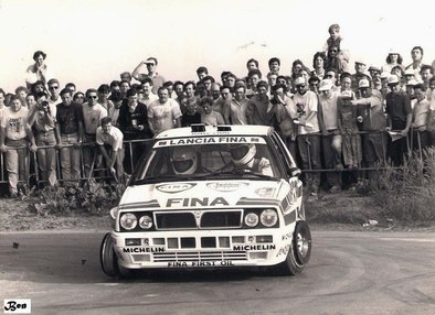 Dario Cerrato - Giuseppe Cerri
26º 24 Heures d'Ypres 1990. Lancia Delta Integrale 16V (TO 36175N). Clasificado 2º.

Del 30 de Junio al 1 de Julio, Ypres, Belgica.
Superficie: asfalto

La prueba constaba de 401.56 km cronometrados divididos en 2 etapas y 38 tramos cronometrados.

Tomaron la salida 176 equipos, finalizaron 91.@
Palabras clave: Dario_Cerrato;Lancia;Delta;Integrale;Ypres;1990