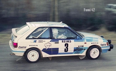 Timo Salonen - Voitto Silander
58º Rallye Automobile de Monte-Carlo 1990. Mazda 323 4WD (GJJ-044). Clasificado 8º.

Del 19 al 25 de Enero, Monte-Carlo.
Superficie: asfalto - nieve.

Los equipos en las posiciones 81 o mas no corrieron el último tramo, pero fueron clasificados.
En SS7 Burzet de 43.89 km, entre las 