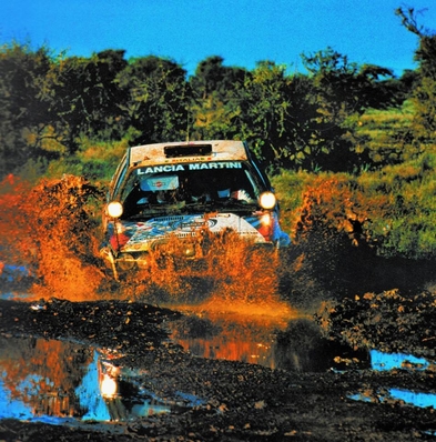 Massimo (Miki) Biasion - Tiziano Siviero
38º Marlboro Safari Rally 1990. Lancia Delta Integrale 16V. Abandonó en CH 61 por problemas de motor.

Del 11 al 16 de Abril, Nairobi, Kenya, África.
Superficie: tierra.

El Rally tenia un total de 4,131.40 Km, desconocemos cuantos CH habían.

Se inscribieron 59 equipos, tomaron la salida 59, finalizaron 10.@
Palabras clave: Miki_Biasion;Tiziano_Siviero;Lancia;Delta;Integrale;Safari;1990