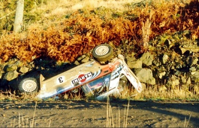 Juha Kankkunen - Juha Piironen
46º Lombard RAC Rally 1990. Lancia Delta Integrale 16V (TO 56250P). Abandonó por accidente en SS34 Newcastleton de 18.46 Km.

Del 25 al 28 de Noviembre, Harrogate, Yorkshire, Inglaterra.
Superficie: tierra.

El Rally tenia un total de 2358.77 Km de los que 566.27 Km divididos en 41 tramos eran especiales.

Se inscribieron 184 equipos, tomaron la salida 176, finalizaron 94.@
Palabras clave: ;Lancia;Delta;Integrale;Inglaterra;RAC_Rally;1990;Crash