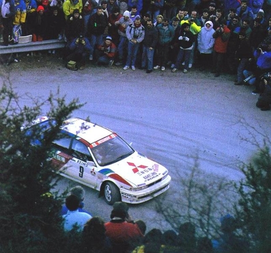 Kenneth Eriksson - Staffan Parmander
58º Rallye Automobile de Monte-Carlo 1990. Mitsubishi Galant VR-4 (E647 JND). Abandonó por motor en SS9 St Jean en Royans - Col de Lachau - 27.92 km.

Del 19 al 25 de Enero, Monte-Carlo.
Superficie: asfalto - nieve.

Los equipos en las posiciones 81 o mas no corrieron el último tramo, pero fueron clasificados.
En SS7 Burzet de 43.89 km, entre las 