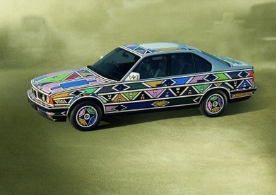 BMW 525i
Decorado por Esther Mahlangu en 1991
Para mas informacion [url=https://wp.me/p74eqQ-2s] Clic en la foto o aqui si esta azul[/url]
For more information [url=https://wp.me/p74eqQ-2s] Click on the picture or here if blue [/url]
Palabras clave: BMW;1991