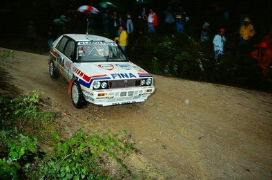 Didier Auriol - Bernard Occelli
33º Rallye Sanremo - Rallye d'Italia 1991. Lancia Delta Integrale 16V (TO 99928R). Clasificado 1º.

Del 12 al 17 de Octubre, Sanremo, Ligúria, Imperia, Italia.
Superficie: asfalto - tierra.

El Rally tenia un total de 2185.96 km de los que 572.91 km divididos en 31 tramos eran especiales (uno de ellos fue cancelado SS5 Castiglione Garfagnana de 9.67 km).

Tomaron la salida 87 equipos, finalizaron 40.@
Palabras clave: Didier_Auriol;Lancia;Delta;Integrale;Sanremo;1991