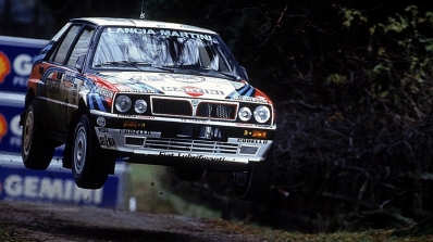 Juha Kankkunen - Juha Piironen
47º Lombard RAC Rally 1991. Lancia Delta Integrale 16V (TO 76853R). Clasificado 1º.

Del 24 al 28 de Noviembre, Harrogate, Yorkshire, Inglaterra.
Superficie: tierra.

El Rally tenia un total de 2355.31 Km de los que 565,51 Km divididos en 37 tramos eran especiales.

Se inscribieron 160 equipos, tomaron la salida 151, finalizaron 82.@
Palabras clave: ;Juha_Piironen;Lancia;Delta;Integrale;RAC_Rally;Lombard;Gran_Bretaña;1991