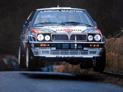 Juha Kankkunen - Juha Piironen
47º Lombard RAC Rally 1991. Lancia Delta Integrale 16V (TO 76853R). Clasificado 1º.

Del 24 al 28 de Noviembre, Harrogate, Yorkshire, Inglaterra.
Superficie: tierra.

El Rally tenia un total de 2355.31 Km de los que 565,51 Km divididos en 37 tramos eran especiales.

Se inscribieron 160 equipos, tomaron la salida 151, finalizaron 82.@
Palabras clave: ;Juha_Piironen;Lancia;Delta;Integrale;RAC_Rally;Lombard;Gran_Bretaña;1991