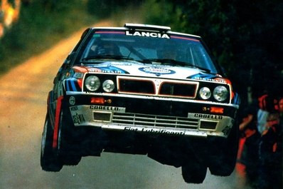 Juha Kankkunen - Juha Piironen
41º 1000 Lakes Rally 1991. Lancia Delta Integrale 16V (TO 76856R). Clasificado 1º.

Del 22 al 25 de Agosto, Laajavuori, Jyväskylä, Finlandia.
Superficie: tierra.

El Rally tenia un total de 1660.31 km de los que 524.26 km divididos en 42 tramos eran especiales.

Se inscribieron 148 equipos, finalizaron 88.@
Palabras clave: ;Lancia;Delta;Finlandia;Integrale;1991;