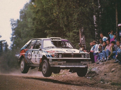 Juha Kankkunen - Juha Piironen
41º 1000 Lakes Rally 1991. Lancia Delta Integrale 16V (TO 76856R). Clasificado 1º.

Del 22 al 25 de Agosto, Laajavuori, Jyväskylä, Finlandia.
Superficie: tierra.

El Rally tenia un total de 1660.31 km de los que 524.26 km divididos en 42 tramos eran especiales.

Se inscribieron 148 equipos, finalizaron 88.@
Palabras clave: ;Juha_Piironen;Lancia;Delta;Integrale;Finlandia;1991