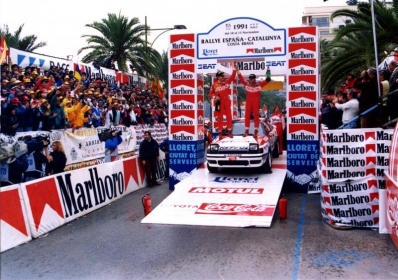 Armin Schwarz - Arne Hertz
27º Rallye Catalunya - Costa Brava - Rallye de España 1991. Toyota Celica GT-4 -ST165- (K-AM 2590). Clasificado 1º.
Toyota Team Europe

Del 10 al 13 de Noviembre, Lloret de Mar, Girona, Catalunya, España.
Superficie: asfalto - tierra.

El Rally tenia un total de 1606.98 km de los que 594.01 km divididos en 35 tramos eran especiales, (2 de ellas fueron canceladas SS4 Sant Hilari - Osor de 13.57 Km y SS29 Riera de Merles de 14.36 Km).

Tomaron la salida 76 equipos, finalizaron 33.@
Palabras clave: Toyota;Celica;Catalunya;1991;ST165;España;Spain