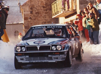 Massimo (Miki) Biasion - Tiziano Siviero
59º Rallye Automobile de Monte-Carlo 1991. Lancia Delta Integrale 16V (TO 92330P). Clasificado 2º.

Del 24 al 30 de Enero, Monte-Carlo.
Superficie: asfalto - nieve.

El Rally tenia un total de 3390.27 km de los que 628.64 km divididos en 27 tramos eran especiales.

Tomaron la salida 167 equipos, finalizaron 75.

© Joan Al
@@
Palabras clave: Miki_Biasion;Lancia;Delta;Integrale;Montecarlo;1991