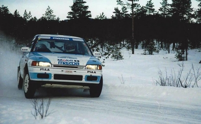 Ingvar Carlsson - Per Carlsson
40º Internacional Suecia Rally 1991. Mazda 323 GTX (JYS 156). Clasificado 4º.

Del 16 al 18 de Febrero, Karlstad, Suecia.
Superficie: nieve - nieve.

El Rally tenia un total de 1475.10 km de los que 519.90 km divididos en 29 tramos eran especiales.

Se inscribieron 108 equipos, tomaron la salida 108, finalizaron 74.@
Palabras clave: ;Mazda;GTX;Suecia;1991;Nieve