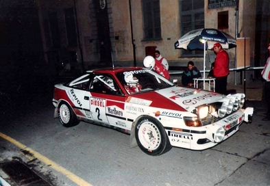 Carlos Sainz Cenamor - Luà­s Moya
33º Rallye Sanremo - Rallye d'Italia 1991. Toyota Celica GT-4 (ST165). Clasificado 6º.
El Rally tenia un total de 2185.96 km de los que 572.91 divididos en 31 tramos, eran especiales.
Tomaron la salida 87 equipos, finalizaron 40.@
Palabras clave: ;Toyota;Celica;ST165;Sanremo;1991