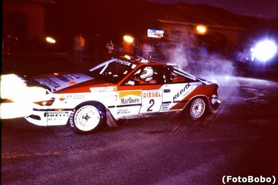Carlos Sainz Cenamor - Luà­s Moya
33º Rallye Sanremo - Rallye d'Italia 1991. Toyota Celica GT-4 (ST165). Clasificado 6º.
El Rally tenia un total de 2185.96 km de los que 572.91 divididos en 31 tramos, eran especiales.
Tomaron la salida 87 equipos, finalizaron 40.
COPYRIGHT de Alberto Anam.@@
Palabras clave: ;Toyota;Celica;ST165;Sanremo;1991