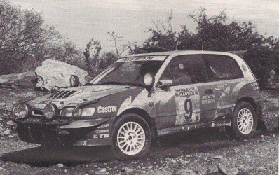 Mike Kirkland - Surinder Thatthi
39º Martini Safari Rally Kenya 1991. Nissan Sunny GTI-R (H3 NME). Clasificado 7º.
Nissan Motorsports Europe

Del 27 de Marzo al 1 de Abril, Nairobi, Kenya, África.
Superficie: tierra.

El Rally tenia un total de 4520.76 km con 79 controles horarios.

Tomaron la salida 57 equipos, finalizaron 27.@
Palabras clave: Safari;Nissan;Sunny;1991