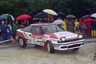 Armin Schwarz - Arne Hertz
33º Rallye Sanremo - Rallye d'Italia 1991. Toyota Celica GT-4 -ST165- (K-AM 281). Clasificado 8º.

Del 12 al 17 de Octubre, Sanremo, Imperia, Liguria Italia.
Superficie: asfalto - tierra.

El Rally tenia un total de 2185.96 km de los que 572.91 divididos en 31 tramos, eran especiales.

Tomaron la salida 87 equipos, finalizaron 40.@
Palabras clave: Armin_Schwarz;Sanremo;Toyota;Celica;1991;ST165