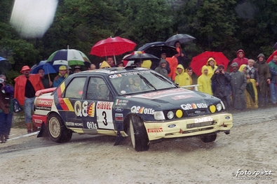 Alessandro (Alex) Fiorio - Luigi Pirollo
33º Rallye Sanremo - Rallye d'Italia 1991. Ford Sierra Cosworth 4x4 (H372JEV). Clasificado 9º.

Del 12 al 17 de Octubre, Sanremo, Imperia, Liguria Italia.
Superficie: asfalto - tierra.

El Rally tenia un total de 2185.96 km de los que 572.91 divididos en 31 tramos, eran especiales.

Tomaron la salida 87 equipos, finalizaron 40.@
Palabras clave: ;Sanremo;Ford;Sierra;Cosworth;Sanremo;1991