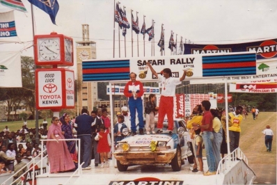 Raju Limbani - Abdul Sidi
39º Martini Safari Rally Kenya 1991. Nissan 200 SX. Clasificado 19º.

Del 27 de Marzo al 1 de Abril, Nairobi, Kenya, África.
Superficie: tierra.

El Rally tenia un total de 4520.76 km con 79 controles horarios.

Tomaron la salida 57 equipos, finalizaron 27.@
Palabras clave: Nissan;Safari;SX;1991