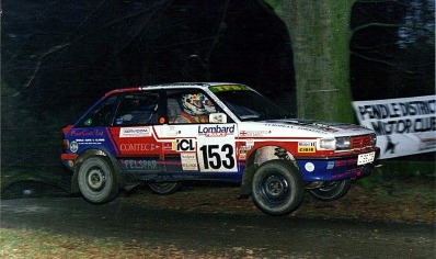 Gary Raybould - Bob Bissell
47º Lombard RAC Rally 1991. MG Maestro. Clasificado 70º.

Del 24 al 28 de Noviembre, Harrogate, Yorkshire, Inglaterra.
Superficie: tierra.

El Rally tenia un total de 2355.31 Km de los que 565,51 Km divididos en 37 tramos eran especiales.

Se inscribieron 160 equipos, tomaron la salida 151, finalizaron 82.@
Palabras clave: MG;Maestro;Gran_Bretaña;RAC_Rally;Lombard;1991