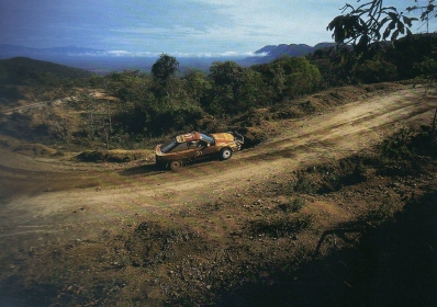 Carlos Sainz Cenamor - Luís Rodríguez Moya
39º Martini Safari Rally Kenya 1991. Toyota Celica GT-4 -ST165- (K-AM 6836). Abandonó por motor en CH62.
Toyota Kenya

Del 27 de Marzo al 1 de Abril, Nairobi, Kenya, África.
Superficie: tierra.

El Rally tenia un total de 4520.76 km con 79 controles horarios.

Tomaron la salida 57 equipos, finalizaron 27.@
Palabras clave: Safari;Toyota;Celica;ST165;1991