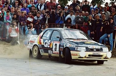 François Delecour - Anne-Chantal Pauwels
27º Ypres 24 Hours Rally 1991. Ford Sierra RS Cosworth 4x4 (H161 HHJ). Abandonó por el eje delantero en SS5 Zwartemolen.

Del 28 al 30 de Junio, Ypres.
Superficie: asfalto.

El Rally constaba de 2 etapas y 38 tramos especiales.
Desconocemos los kilómetros tanto totales como cronometrados..

Tomaron la salida 195 equipos, finalizaron 94.@
Palabras clave: François_Delecour;Ford;Sierra;Cosworth;Ypres;1991