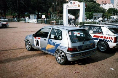 Jean Ragnotti - Gilles Thimonier
35º Tour de Corse - Rallye de France 1991. Renault Clio 16V (694 ANC 91). Abandonó por la transmisión en SS15 Linguizzetta - Favalello de 45.50 km.

Del 28 de Abril al 1 de Mayo, Ajaccio, Córcega, Francia.
Superficie: asfalto.

El Rally tenia un total de 1384.51 km de los que 625.91 km divididos en 27 tramos eran especiales.

Tomaron la salida 101 equipos, finalizaron 43.@
Palabras clave: ;Renault;Clio;Corse;Corcega;1991