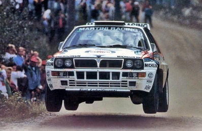 Juha Kankkunen - Juha Piironen
42º 1000 Lakes Rally 1992. Lancia Delta HF Integrale. Clasificado 2º.

Del 27 al 30 de Agosto, Laajavuori, Jyväskylä, Finlandia.
Superficie: tierra.

El Rally tenia un total de 1562.10 km de los que 524.82 km divididos en 37 tramos eran especiales.

Se inscribieron 132 equipos, tomaron la salida 127, finalizaron 61.@
Palabras clave: ;Lancia;Integrale;Finlandia;1992;