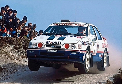 Massimo (Miki) Biasion - Tiziano Siviero
26º Rallye de Portugal - Vinho do Porto 1992. Ford Sierra RS Cosworth 4x4 (A10 FMC). Clasificado 2º.

Del 3 al 7 de Marzo, Portugal.
Superficie: tierra.

El Rally tenia un total de 2211.17 km de los que 577.38 km divididos en 40 tramos eran especiales.

Se inscribieron 114 equipos, tomaron la salida 100, finalizaron 31.@
Palabras clave: Miki_Biasion;Ford;Sierra;Cosworth;Portugal;1992