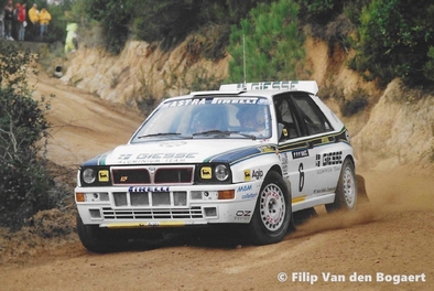 Alessandro (Alex) Fiorio - Vittorio Brambilla
28º Rallye de España - Catalunya - Costa Brava 1992. Lancia Delta HF Integrale (TO 53226S). Clasificado 4º.

Del 8 al 11 de Noviembre, Lloret de Mar, Girona, Catalunya, España.
Superficie: asfalto - tierra.

El Rally tenia un total de 1,505.08 Km de los que 519.65 Km divididos en 29 tramos eran especiales, (uno de ellos fue cancelado SS7).

Se inscribieron 79 equipos, tomaron la salida 74, finalizaron 31.

© Filip Van den Bogaert
@
Palabras clave: ;Lancia;Delta;Integrale;Catalunya;1992;España;Spain