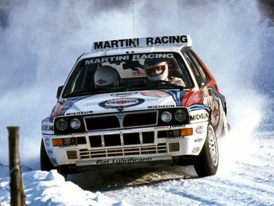 Philippe Bugalski - Denis Giraudet
60º Rallye Automobile de Monte-Carlo 1992. Lancia Delta HF Integrale (TO 45702S). Clasificado 5º.

Del 23 al 29 de Enero, Monte-Carlo.
Superficie: asfalto - nieve.

El Rally tenia un total de 3317.61 km de los que 628.29 km divididos en 26 tramos eran especiales (1 de ellas fue cancelada SS23 Col de Turini 3 de 22,21 Km).

Tomaron la salida 141 equipos, finalizaron 76.@
Palabras clave: Philippe_Bugalski;Denis_Giraudet;Lancia;Delta;HF;Integrale;Montecarlo;1992;nieve