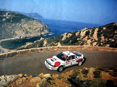 Armin Schwarz - Arne Hertz
36º Tour de Corse - Rallye de France 1992. Toyota Celica Turbo 4WD (ST185), (K-AM 9346). Clasificado 5º.

Del 2 al 7 de Mayo, Ajaccio, Corcega, Francia.
Superficie: asfalto.

Del 2 al 7 de Mayo, Ajaccio, Corcega, Francia.
Superficie: asfalto.

El Rally tenia un total de 1,164.22 Km de los que 618.37 Km divididos en 27 tramos eran especiales, (las 4 últimas fueron canceladas, SS24 Liamone - Ambiegna de 43.93 Km, SS25 Suarella - Col de Marcuccio de 25.21 Km, SS26 Bicchisano - Pila Canale de 14.47 Km, SS27 de 25.12 Km, debido a un accidente en el estadio de fútbol de Bastia en el que fallecieron 18 aficionados, D.E.P. / R.I.P.).

Se inscribieron 107 equipos, tomaron la salida 107, finalizaron 47.@
Palabras clave: ;Toyota;Celica;ST185;Corse;Corcega;1992