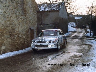 Timo Salonen - Voitto Silander
60º Rallye Automobile de Monte-Carlo 1992. Mitsubishi Galant VR-4 (J16 RAE). Clasificado 6º.

Del 23 al 29 de Enero, Monte-Carlo.
Superficie: asfalto - nieve.

El Rally tenia un total de 3317.61 km de los que 628.29 km divididos en 26 tramos eran especiales (1 de ellas fue cancelada SS23 Col de Turini 3 de 22,21 Km).

Tomaron la salida 141 equipos, finalizaron 76.@
Palabras clave: Timo_Salonen;Mitsubishi;Galant;Montecarlo;1992