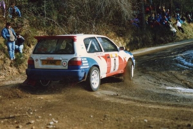 François Chatriot - Michel Périn
60º Rallye Automobile de Monte-Carlo 1992. Nissan Sunny GTI-R (J1 NME) Clasificado 7º.

Del 23 al 29 de Enero, Monte-Carlo.
Superficie: asfalto - nieve.

El Rally tenia un total de 3317.61 km de los que 628.29 km divididos en 26 tramos eran especiales (1 de ellas fue cancelada SS23 Col de Turini 3 de 22,21 Km).

Tomaron la salida 141 equipos, finalizaron 76.@
Palabras clave: ;Nissan;Sunny;Montecarlo;1992
