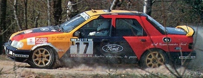 Mia Bardolet - Josep Autet
26º Rallye de Portugal - Vinho do Porto 1992. Ford Sierra RS Cosworth 4x4 (V-4253-DJ). Clasificado 7º.

Del 3 al 7 de Marzo, Portugal.
Superficie: tierra.

El Rally tenia un total de 2211.17 km de los que 577.38 km divididos en 40 tramos, eran especiales.

Se inscribieron 114 equipos, tomaron la salida 100, finalizaron 31.@
Palabras clave: ;Josep_Autet;Ford;Sierra;Cosworth;Portugal;1992