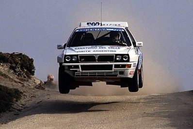 Carlos Menem Jr. - Victor H. Zucchini
26º Rallye de Portugal - Vinho do Porto 1992. Lancia Delta HF Integrale. Clasificado 9º.
El Rally tenia un total de 2211.17 km de los que 577.38 km divididos en 40 tramos, eran especiales.
Se inscribieron 114 equipos, tomaron la salida 100, finalizaron 31.@
Palabras clave: ;Lancia;Delta;Integrale;Portugal;1992