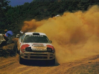 Markku Alén - Ilkka Kivimäki
39º Acropolis Rally 1992. Toyota Celica Turbo 4WD -ST185- (K-AM 9223). Abandonó por accidente en SS26 Gardiki 1 de 22.87 Km.

Del 31 de Mayo al 3 de Junio, Atenas, Grecia.
Superficie: tierra.

El Rally tenia un total de 1886.51 km de los que 564.06 km divididos en 40 tramos eran especiales.

Tomaron la salida 74 equipos, finalizaron 39.@
Palabras clave: Markku_Alen;Toyota;Celica;Turbo;Acropolis;1992;Grecia
