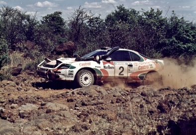 Markku Alén - Ilkka Kivimaki
41º Trust Bank Safari Rally 1993. Toyota Celica Turbo 4WD -ST185- (K-AM 52). Clasificado 2º.
Toyota Castrol Team

Del 8 al 12 de Abril, Nairobi, Kenya, Africa.
Superficie: tierra.

El Rally tenia un total de 2116.50 km con 79 controles horarios.

Tomaron la salida 44 equipos, finalizaron 17.@
Palabras clave: Toyota;Celica;Turbo;ST185;Safari;1993
