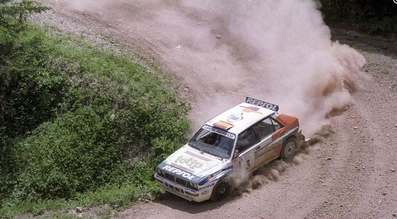 Carlos Sainz Cenamor - Lui­s Moya
40º Acrópolis Rally 1993. Lancia Delta HF Integrale (TO 73023T). Clasificado 2º.

Del 29 de Mayo al  2 de Junio, Atenas, Grecia.

El Rally tenia un total de 1652.38 km de los que 545.39 km divididos en 36 tramos, eran especiales.

Tomaron la salida 93 equipos, finalizaron 46.@
Palabras clave: ;Lancia;Delta;Integrale;Grecia;Acropolis;1993